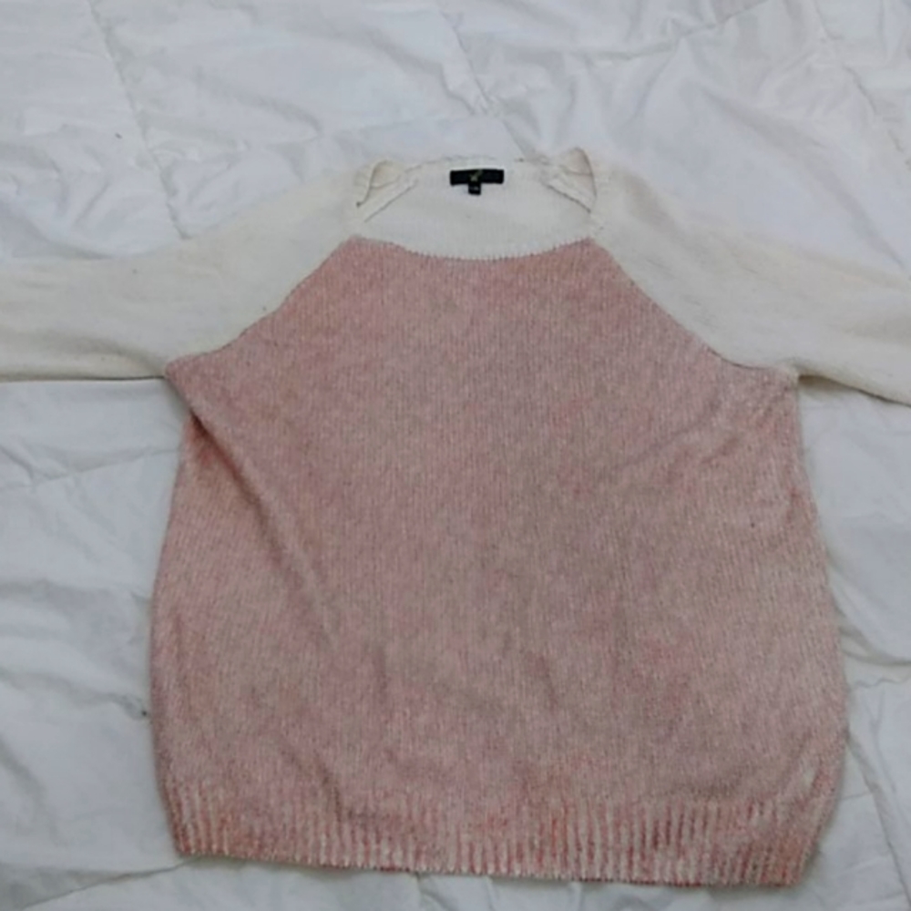 g:21, large, off-white and rose gold.